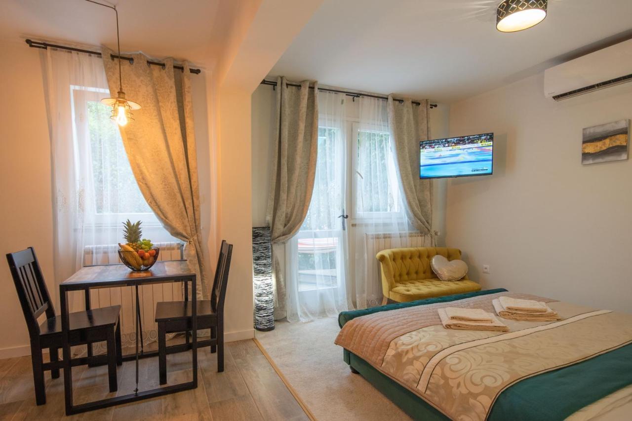 Wellness Studio D'Or - Exclusive New Apartment With Whirlpool, Sauna, Sunny Terrace, Private Parking Poreč Exterior foto